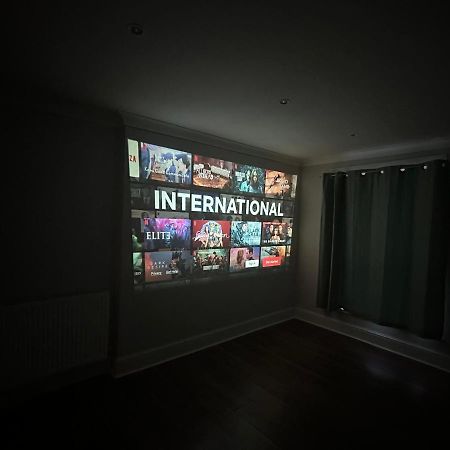 Liverpool Street Green Bedroom Лондон Екстер'єр фото