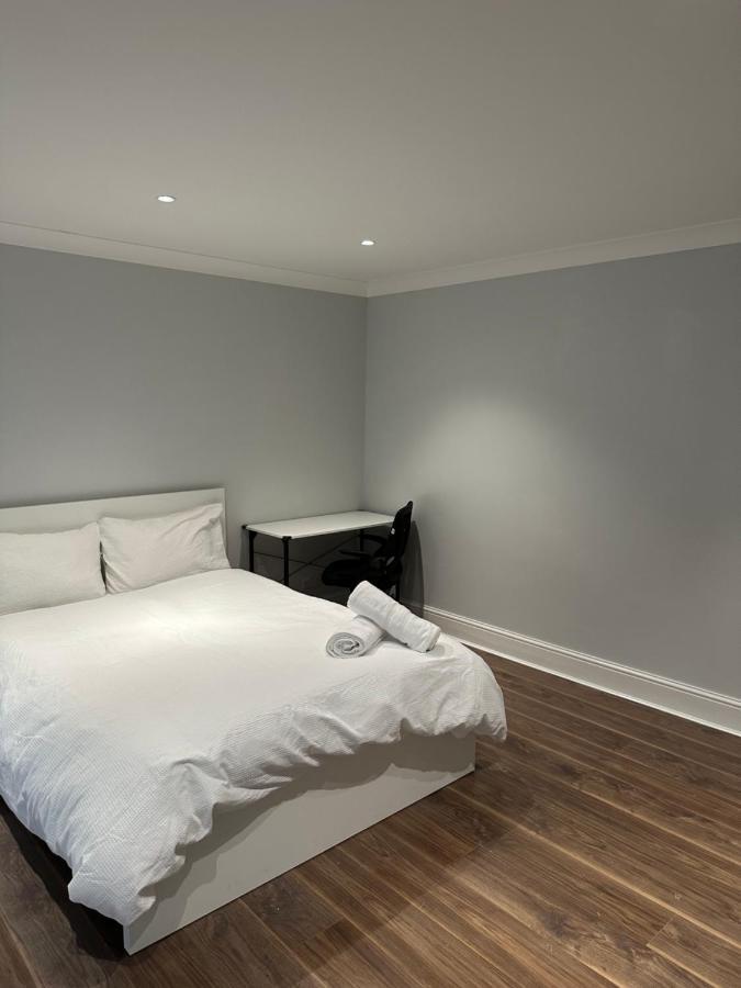 Liverpool Street Green Bedroom Лондон Екстер'єр фото